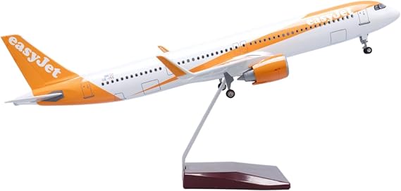 easyJet for Airbus A321 neo 1/80 Scale Resin Model Airplane Collectable Gift