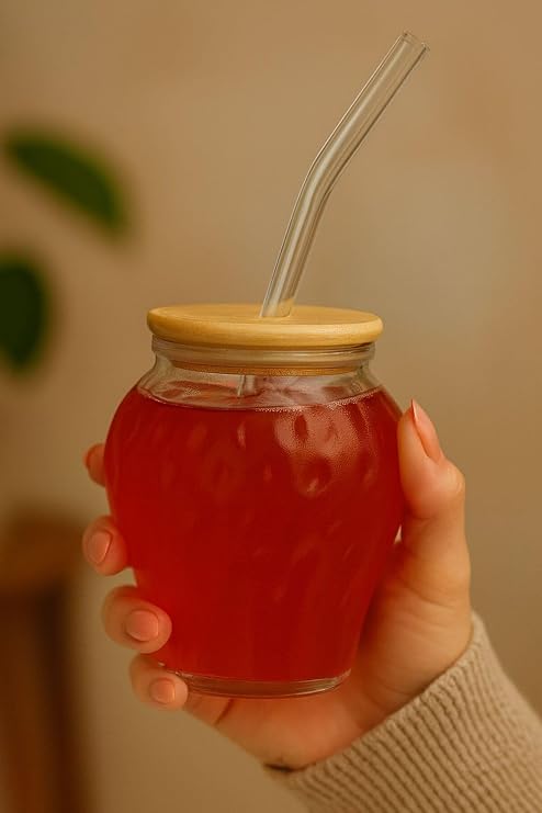 Isıya Dayanıklı Çilek Bardak 400ml, Bambu Kapaklı ve Pipetli Borosilikat Cam Bardak Şeffaf