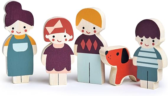 Mentari Toys - Doll Family with Dog - 5pc Solid Wood Doll Set with Playful Pup - Perfectly Sized for Pockets and Little Hands - Encourages Imaginative Play and Social Skills - Age 12m