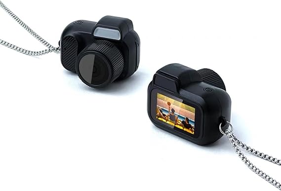 Mini Keychain Camera, Digital Tiny Camera 2MP, Portable 1080P Compact Camera, Small Video Camera With Color Screen, Wrist Strap Anti Loss Pendant for Teens Students Kids