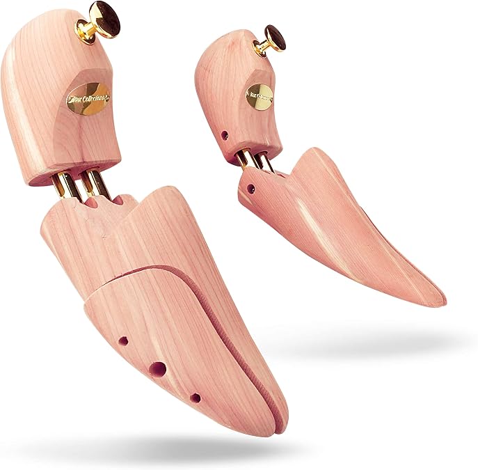 Cedar Shoe Tree for Men Women | 1 Pair | Top Class Spanish Wooden Shoe Organizer | Great Gift