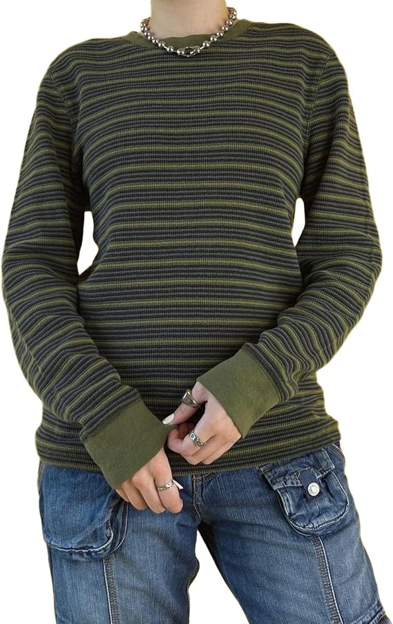 グラフィックTシャツ 女性用 ティーン ガールズ 美的グランジ ゴシック 服 Y2k シャツ ニット ベーシック 長袖 トップス 秋