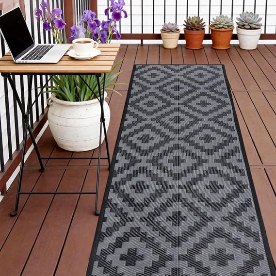 SAND MINE Waterproof Outdoor Rug 8x8 ft, Plastic Reversible Rug, Modern Area Rug, Large Floor Mat for Outdoors, RV, Patio, Backyard, Deck, Picnic, Beach, Camping (2.5' x 8', Black Grey Lattice)